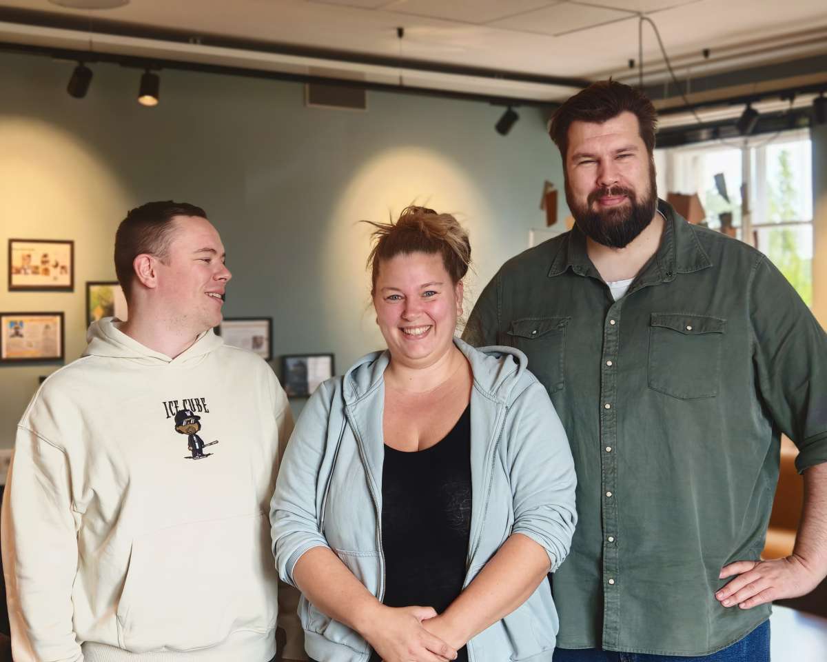 3 av 4 från teamet på Webosaurus. Från vänster till höger: Rasmus Lampén, Alexandra Bergman och John Farell.